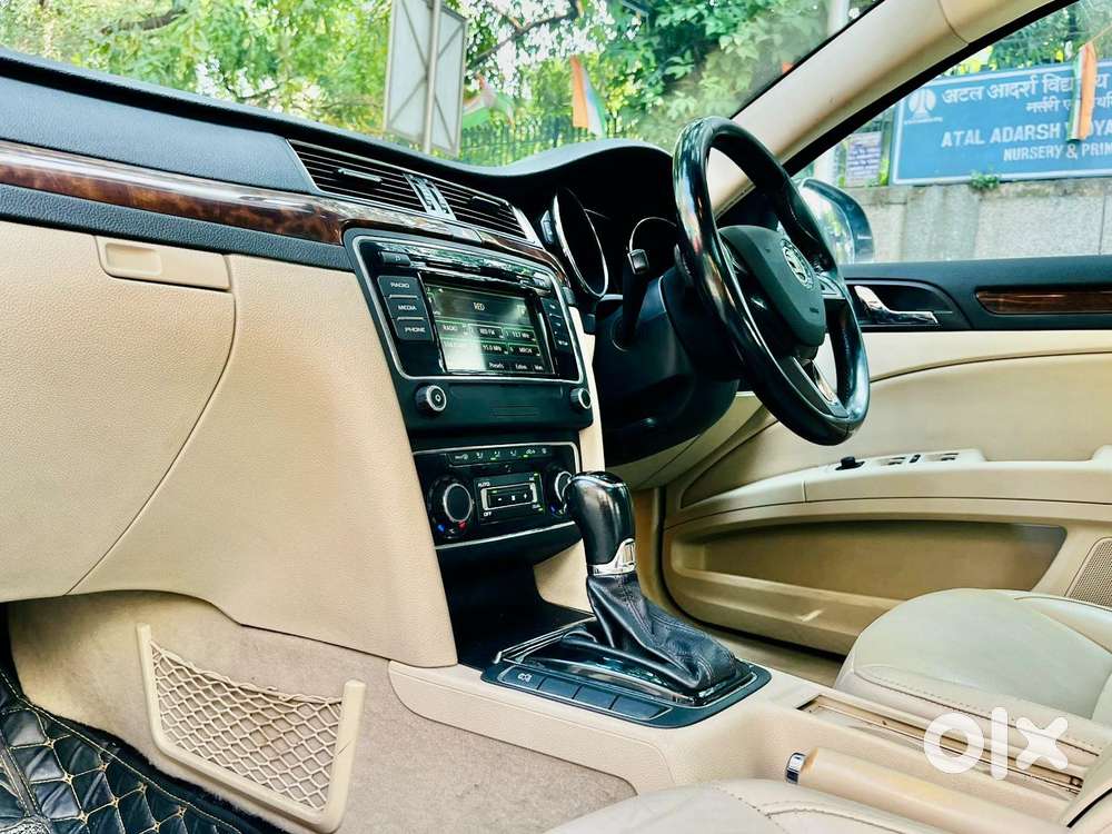 Skoda Superb 2013-2015 Elegance 1.8 Tsi At, 2015, Petrol