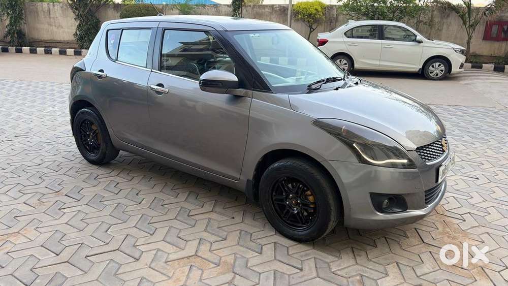 Maruti Suzuki Swift 2013 Diesel Zdi  117000 Km Driven