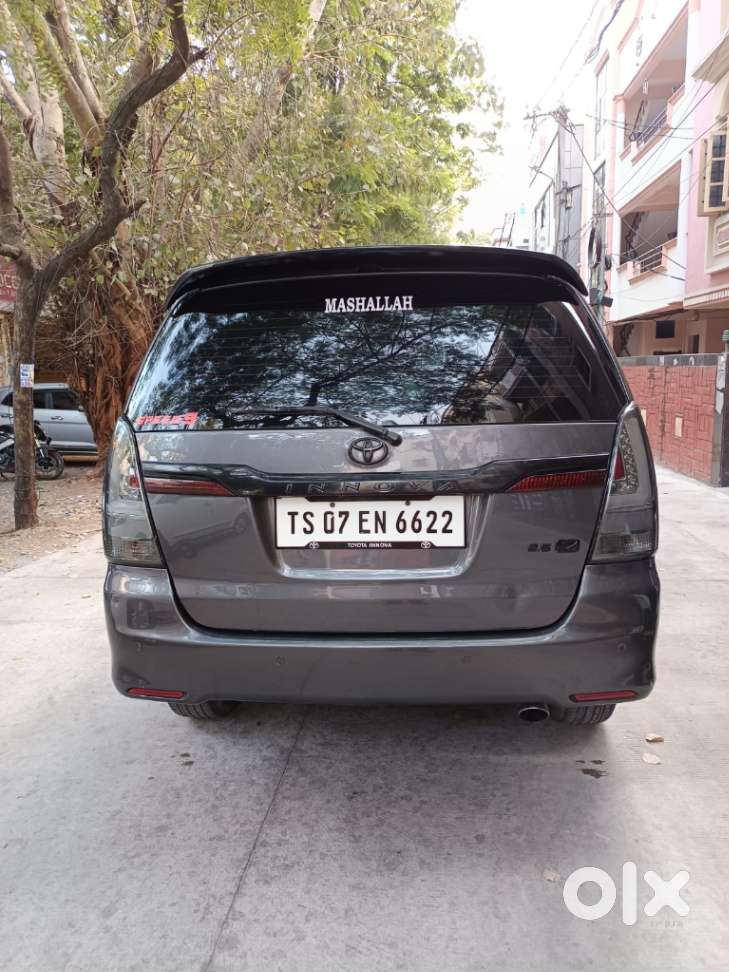 Toyota Innova 2.5 Z Diesel 7 Seater, 2015, Diesel