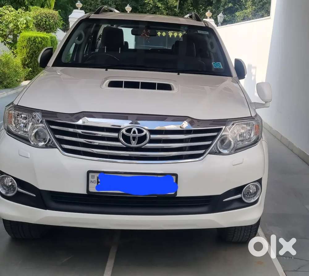 Toyota Fortuner 2016 Diesel 38000 Km Driven