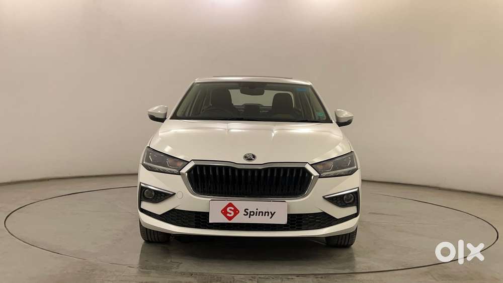 Skoda Slavia Style 1.0l Tsi Mt, 2022, Petrol