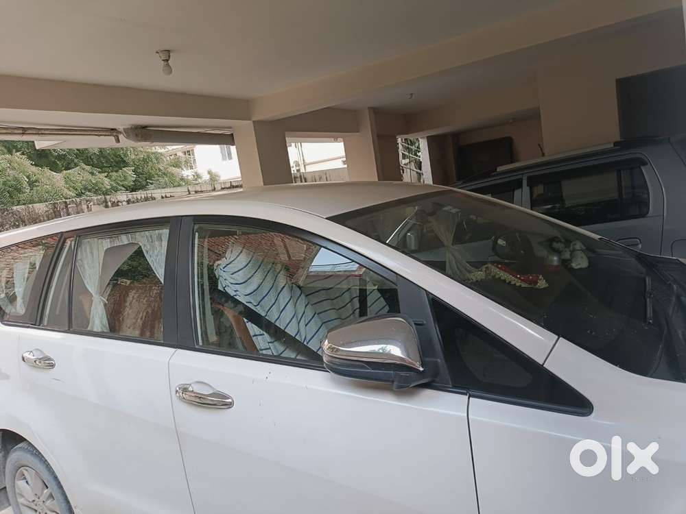 Toyota Innova Crysta Petrol 2020