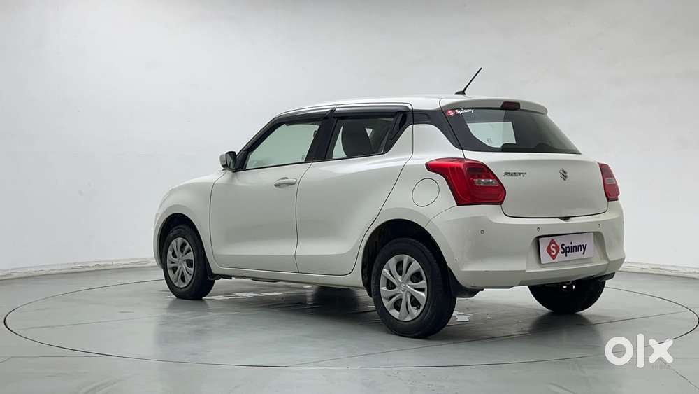 Maruti Suzuki Swift Vvt Vxi, 2021, Petrol