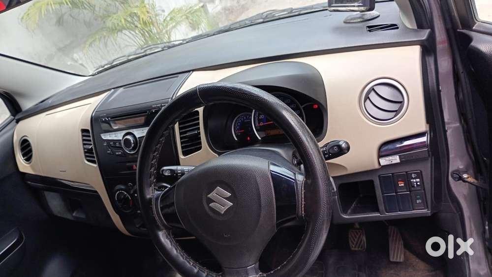 Maruti Suzuki Wagon R Vxi 1.0, 2018, Petrol