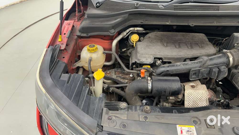 Mahindra Xuv300 W8 Amt Optional Diesel, 2020, Petrol