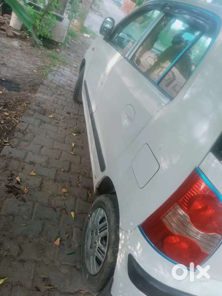 Hyundai Santro Le Zip 2014
