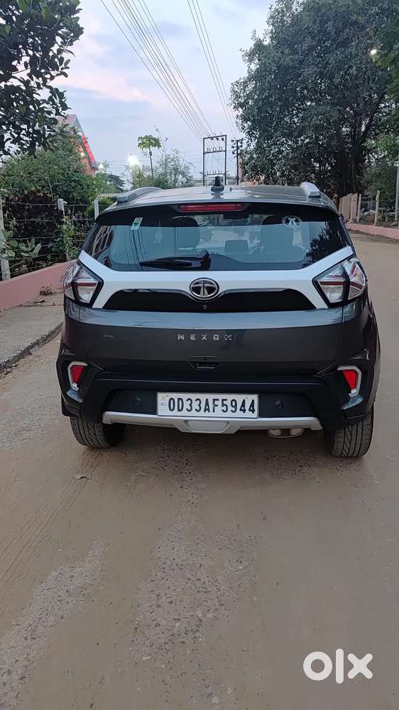 Tata Nexon 1.2 Revotron Xza Plus Hs, 2022, Petrol