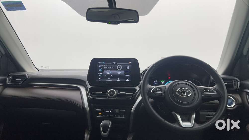 Toyota Urban Cruiser Hyryder V Hybrid Aero Edition, 2023