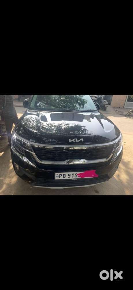 Kia Petrol Car 2023