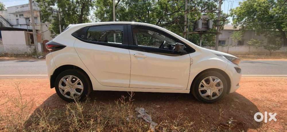 Tata Altroz 1.5 Xm Plus Diesel, 2023, Diesel