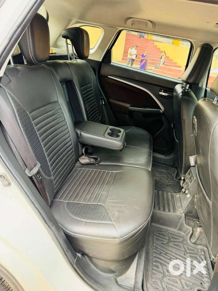 Maruti Suzuki Brezza Zxi S-cng, 2023, Petrol