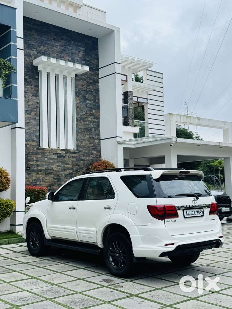 Toyota Fortuner 2.5 4x2 At Trd Sportivo, 2015, Diesel