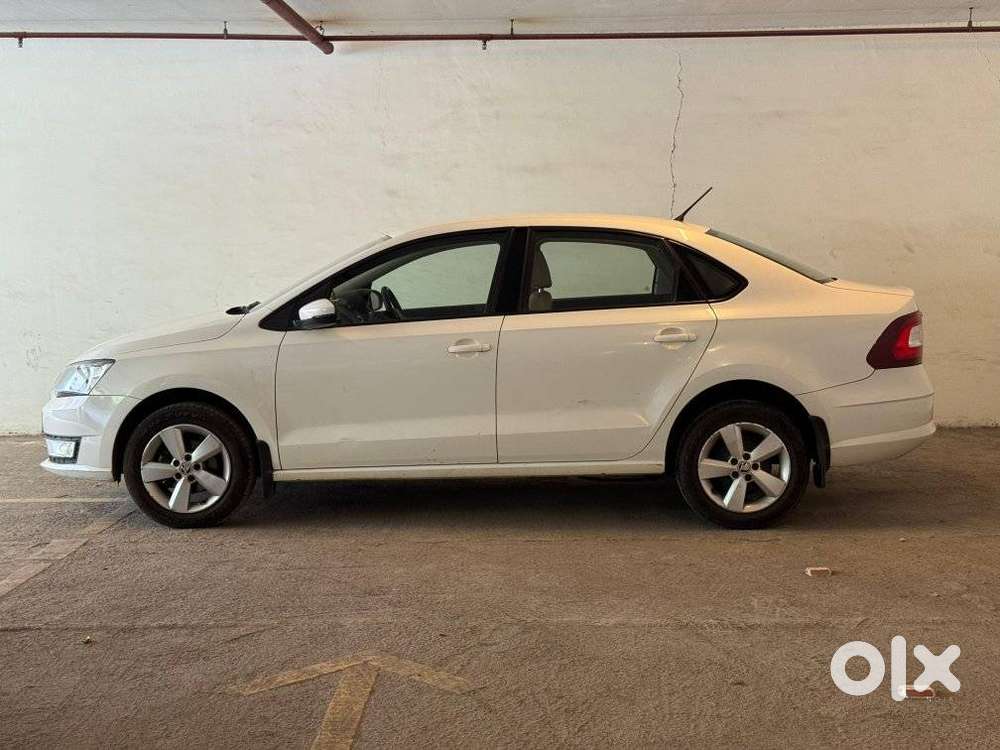 Skoda Rapid 1.6 Mpi Ambition, 2017, Petrol