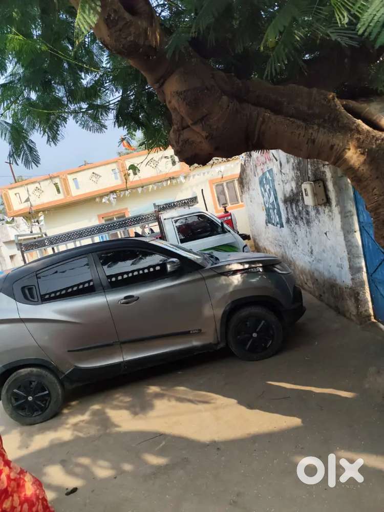 Mahindra Kuv100 Nxt 2016 Petrol Good Condition