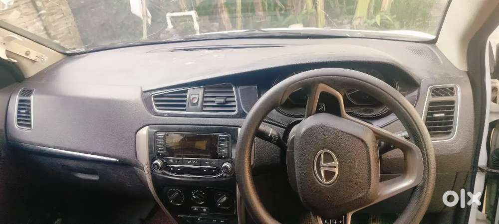 2016 Tata Bolt 1.2 Xe
