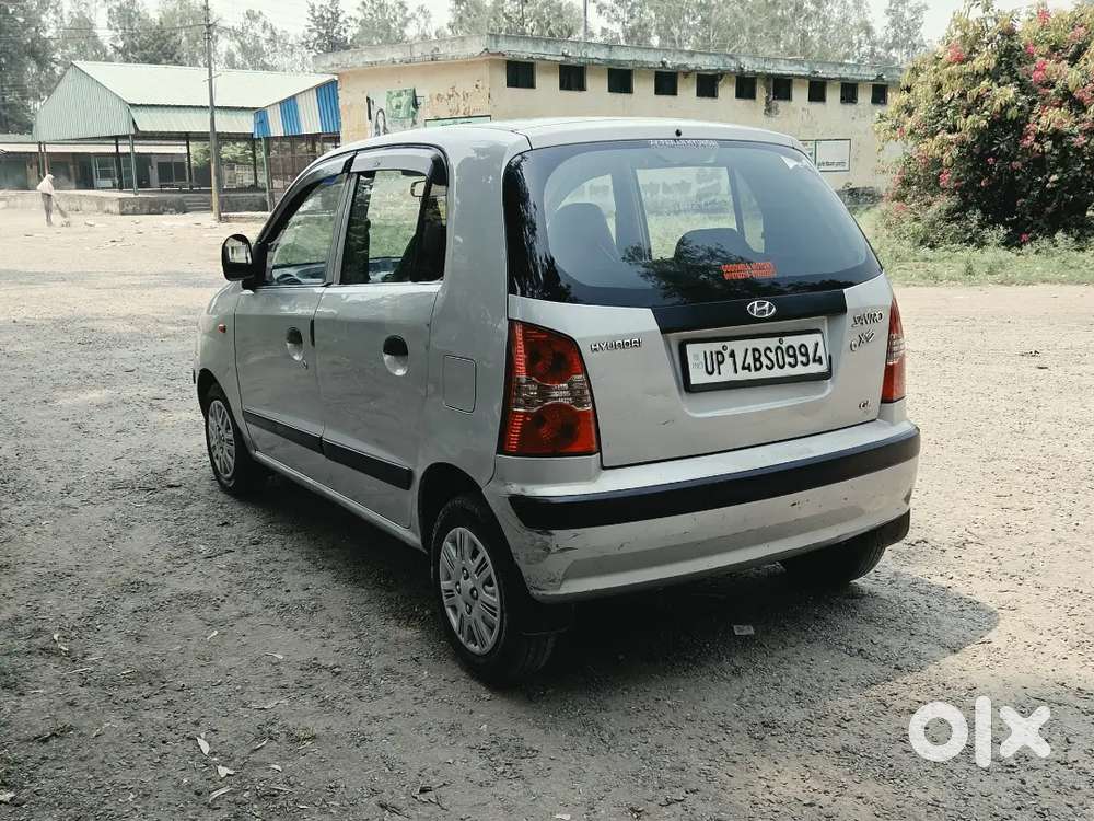 Santro Glx,  Petrol /cng On Paper 
Running.. 62000/-  Price.. 1.65/-