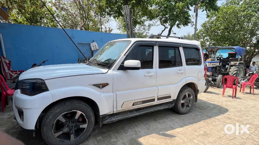 Mahindra Scorpio 2016 Diesel 93000 Km Driven