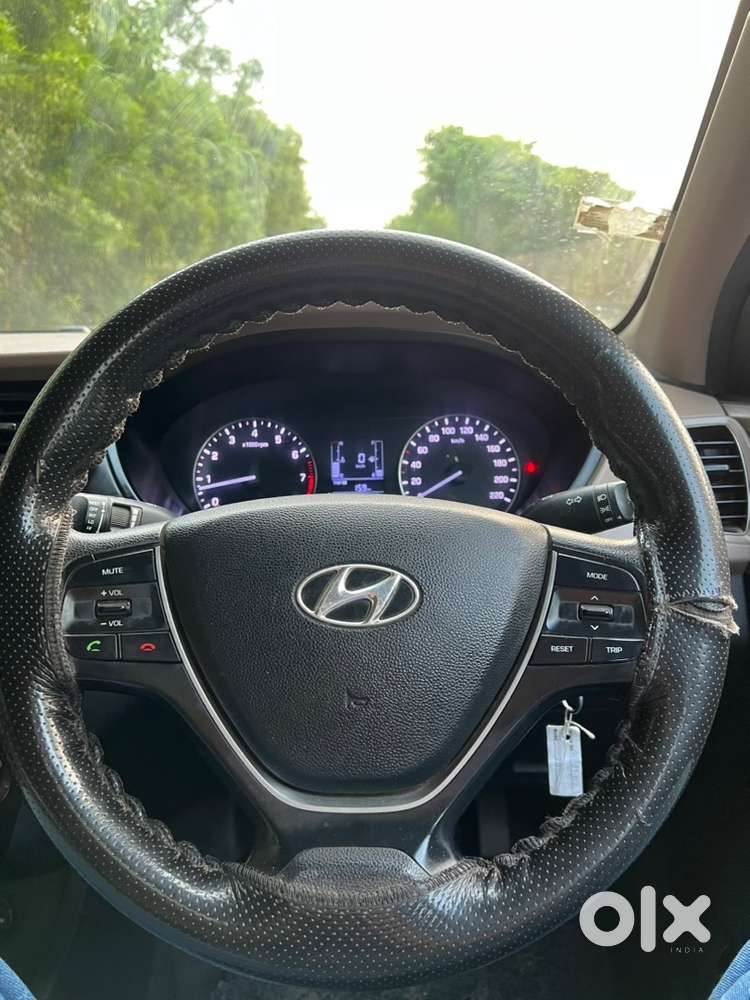 Hyundai I20 Magna Petrol 2015 December