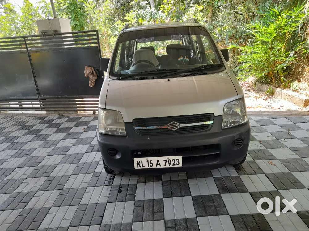 2004modal Good Car 112000rs