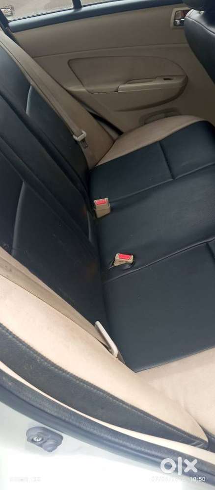 Maruti Suzuki Dzire 1.2 Vxi, 2014, Petrol