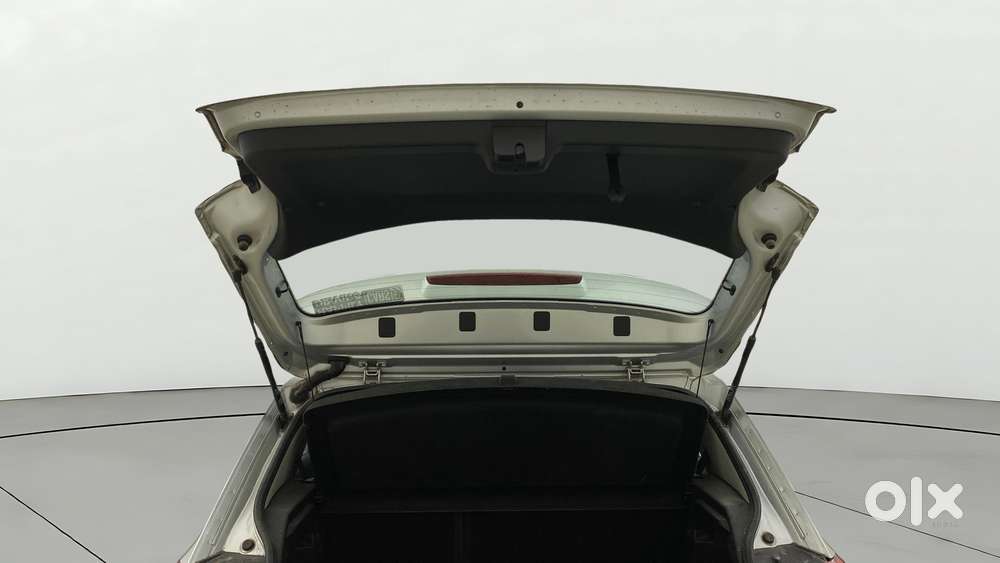 Skoda Kushaq 1.5 Tsi Style, 2022, Petrol