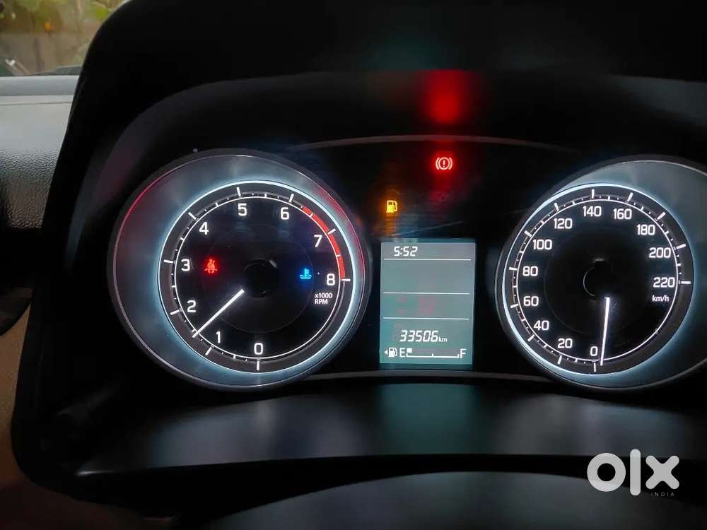 Maruti Suzuki Dzire 2021 Petrol 33503 Km Driven