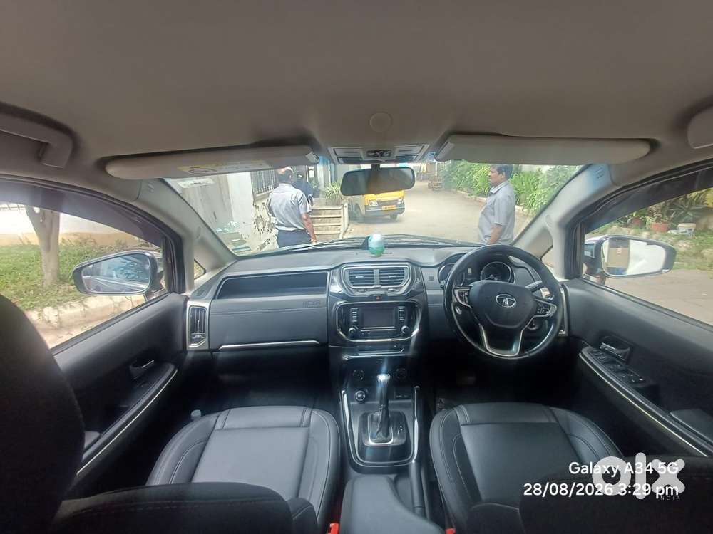 Tata Hexa 2.2 Xta 4x2 6 Str Dual Tone, 2017, Diesel