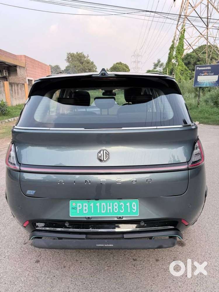 Mg Windsor Ev Essence, 2024, Electric