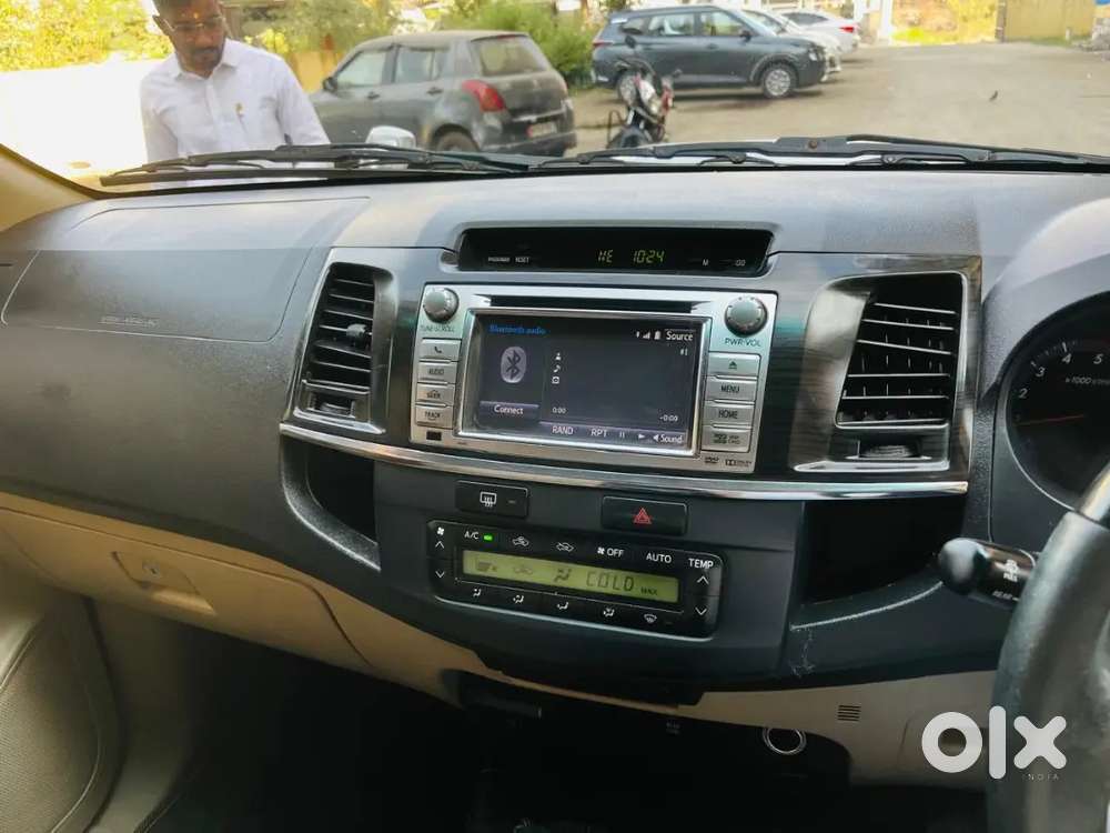 Toyota Fortuner 2016