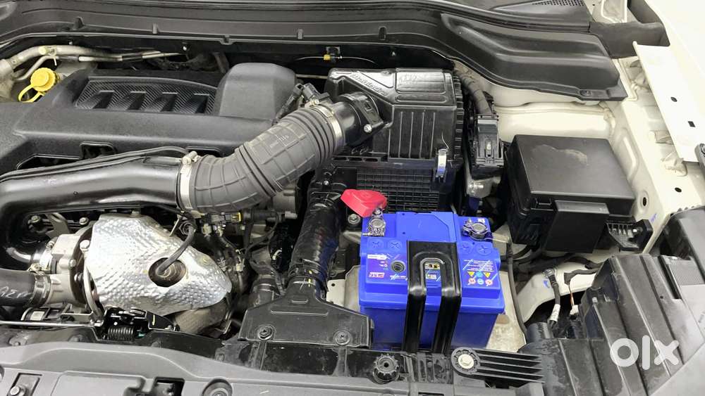 Mahindra Xuv300 W8 (o) 1.5 Diesel Amt, 2021, Diesel