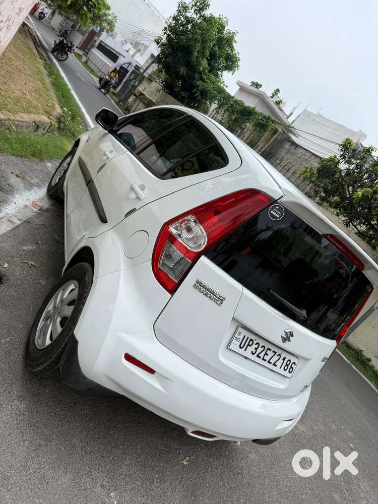 Maruti Suzuki Ritz Zxi Abs, 2014, Petrol