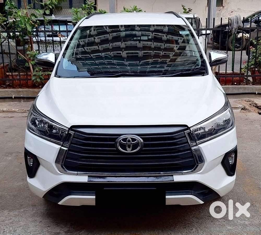 Toyota Innova Crysta [2020-ongoing] 2.4 Gx 7 Str, 2022, Diesel