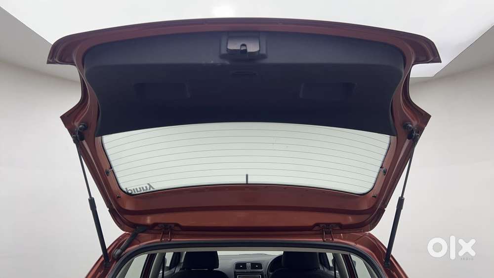 Volkswagen Polo 2009-2013 Petrol Comfortline 1.2l, 2016, Petrol