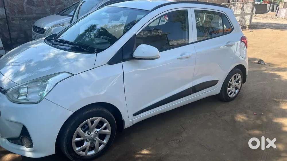 Hyundai Grand I10 Sportz 2018
