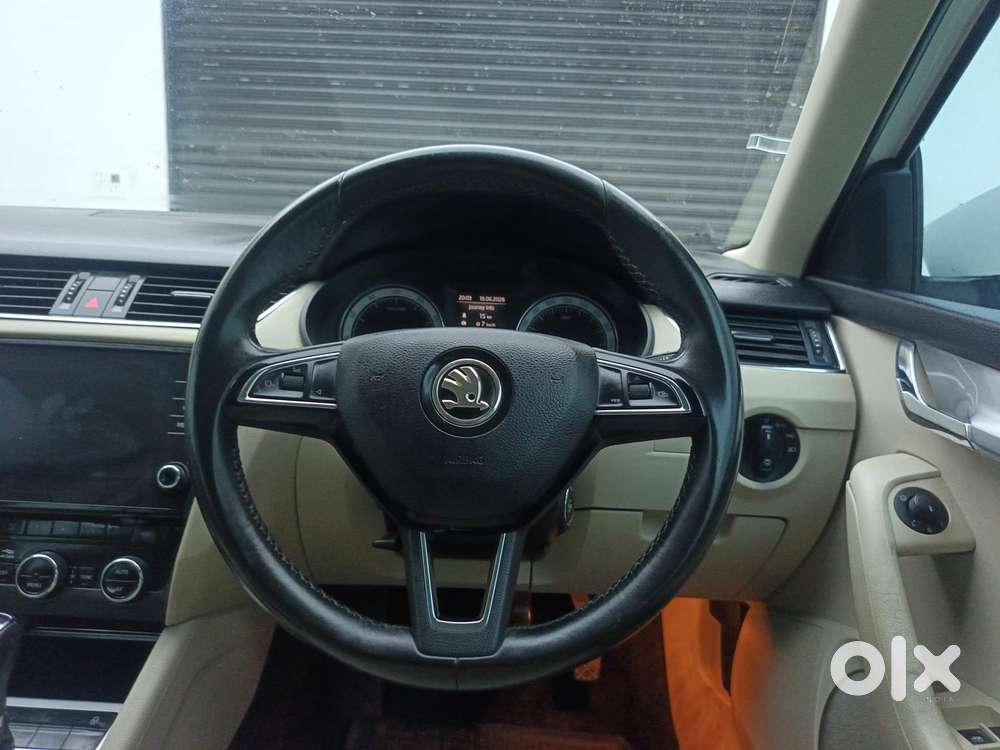 Skoda Octavia 1.8 Tsi Style At, 2018, Petrol