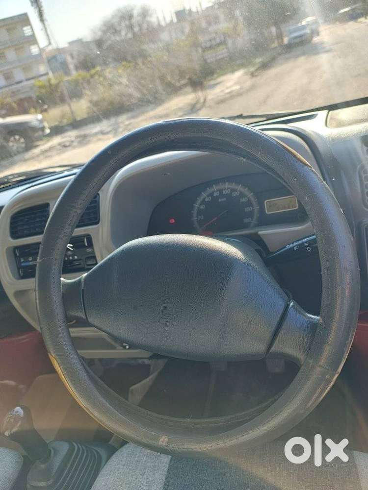 Maruti Suzuki Eeco 1.2 5 Str With A/c+htr, 2010, Petrol