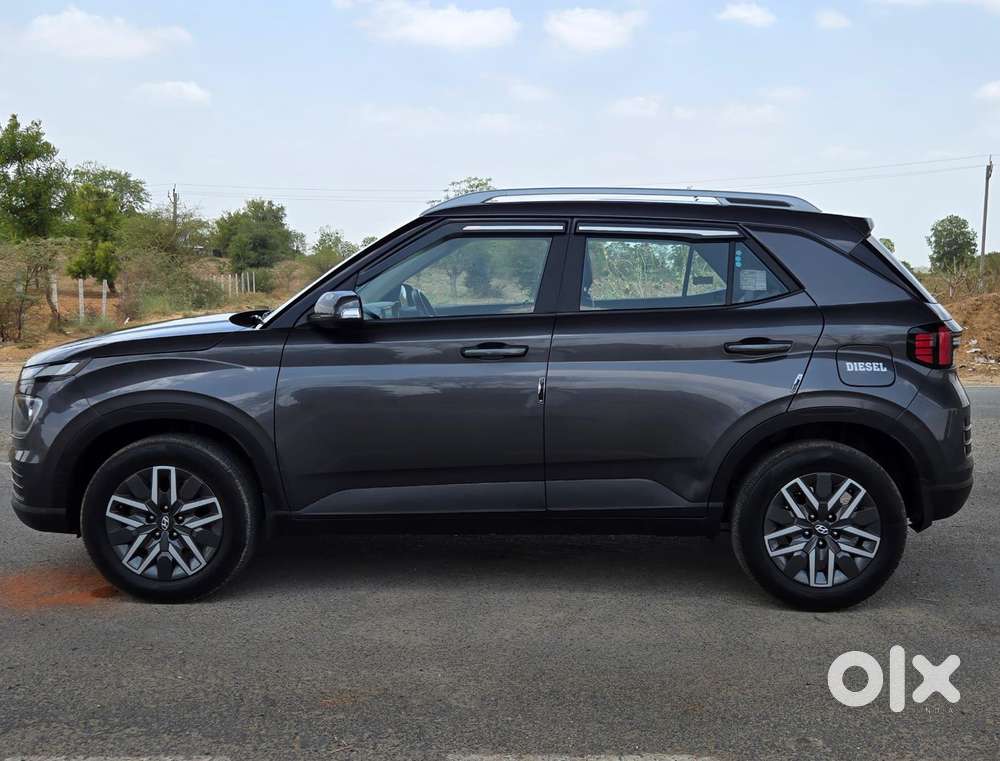 Hyundai Venue 1.5 S (o) Crdi, 2022, Diesel
