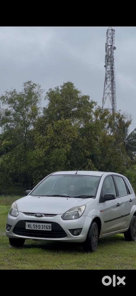 Ford Figo Petrol 2011