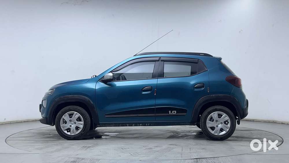 Renault Kwid 1.0 Rxt Amt, 2023, Petrol