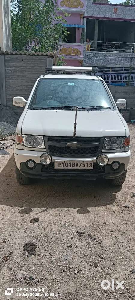Chevrolet Tavera B1 2013