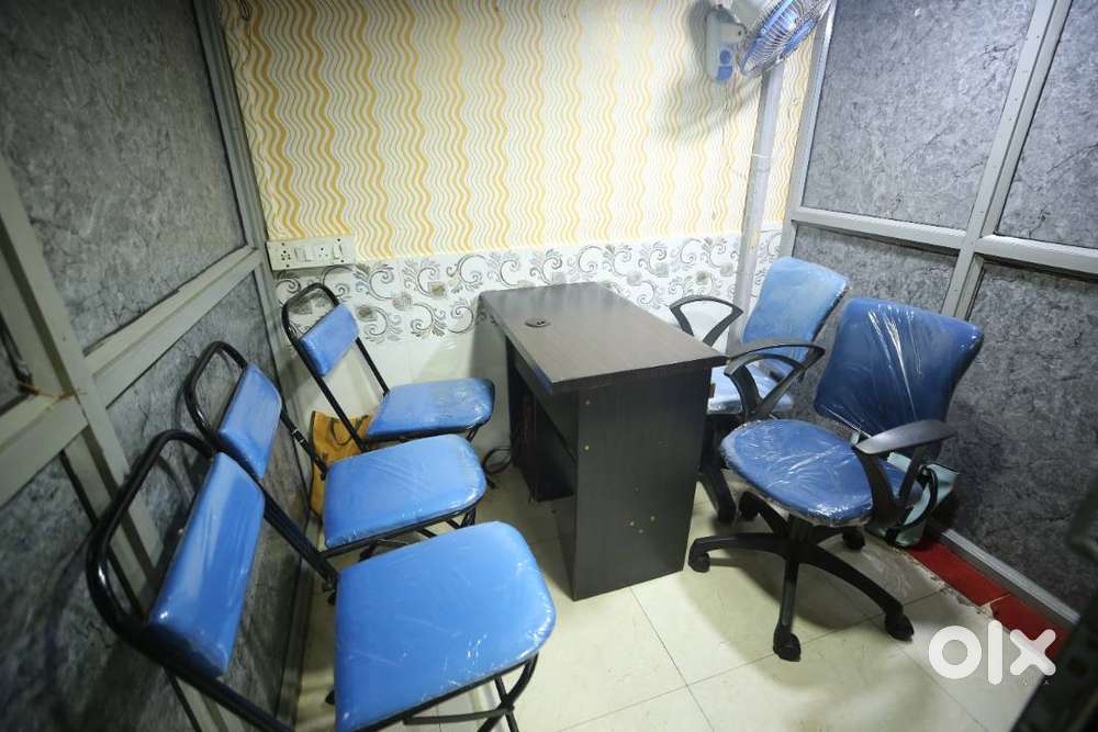 Dadar West Budget office Premises