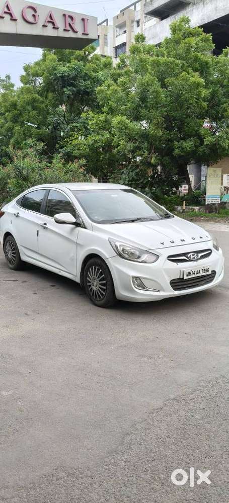 Hyundai Verna Fluidic 1.6 Crdi Sx Opt, 2012, Diesel