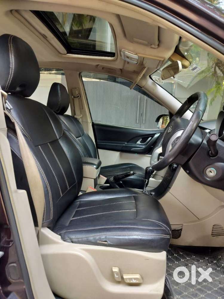 Mahindra Xuv500 W10 At, 2016, Diesel
