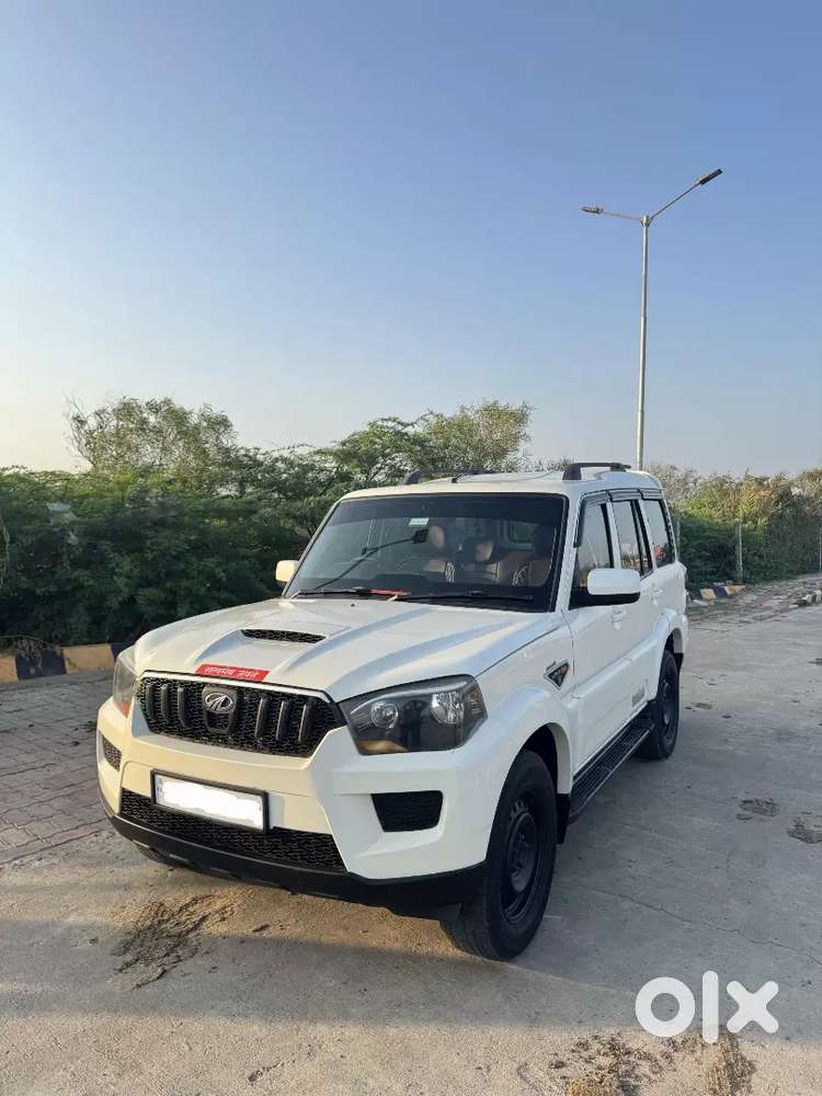 Mahindra Scorpio 2015 Diesel Well Maintained