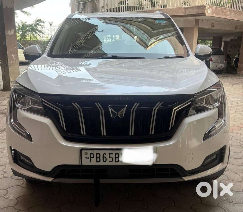 Mahindra Xuv700 2.0 Ax 7 Petrol At Luxury Pack Str, 2024, Petrol
