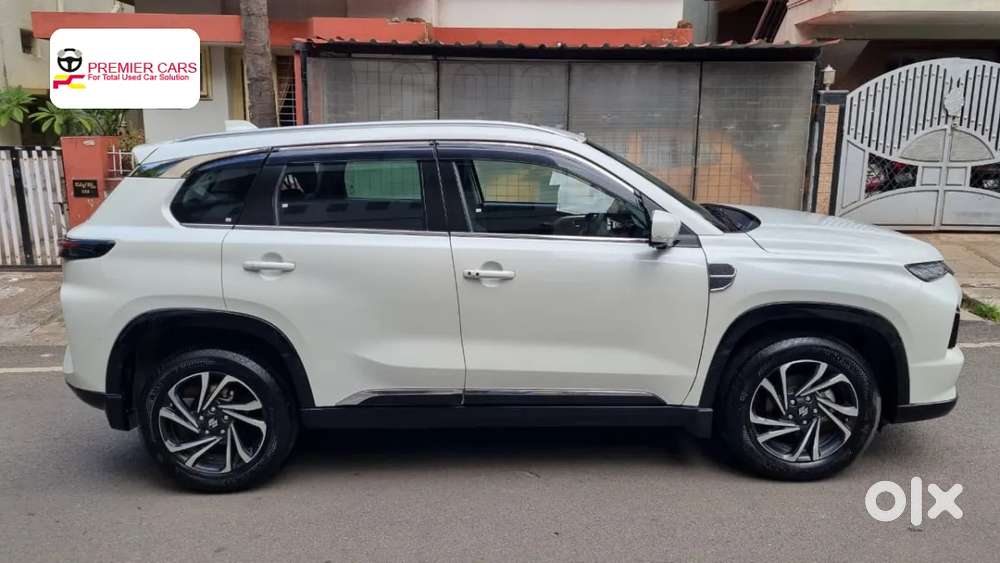 Maruti Suzuki Grand Vitara 1.5 Alpha Plus Intelligent Hybrid Ecvt, 2..