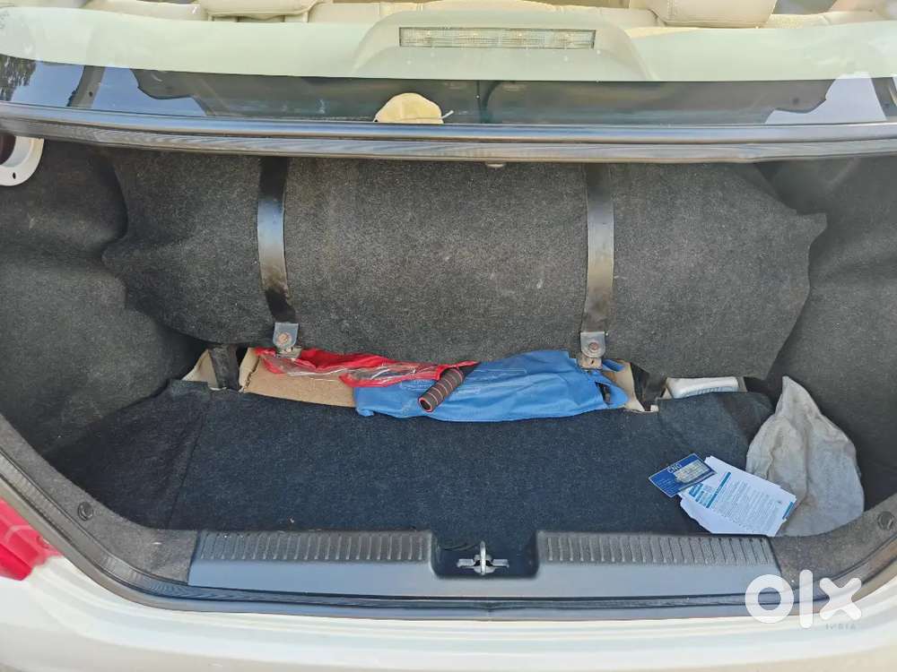 Maruti Suzuki Dzire 2021 Cng & Hybrids 65000 Km Driven