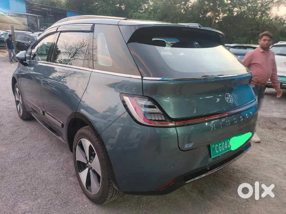 Mg Windsor New Like Condition