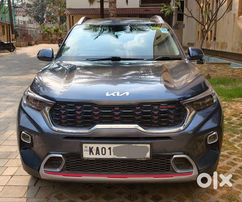 Kia Sonet 2023 Diesel Gravity Grey Well Maintained