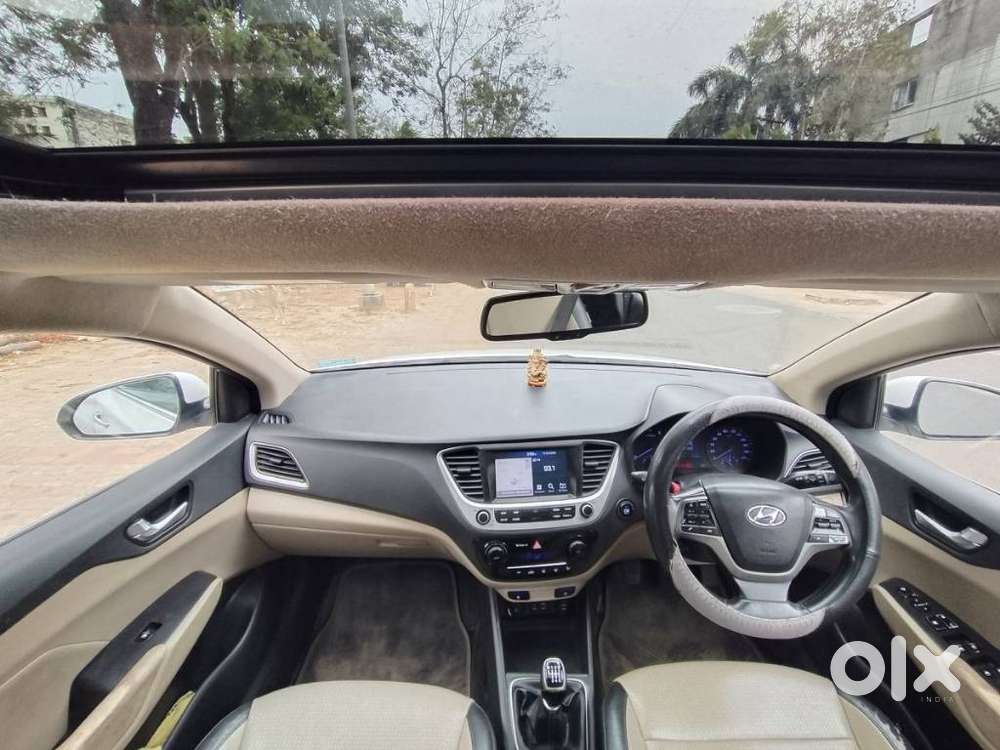 Hyundai Verna 1.6 Sx (o) Vtvt, 2018, Petrol